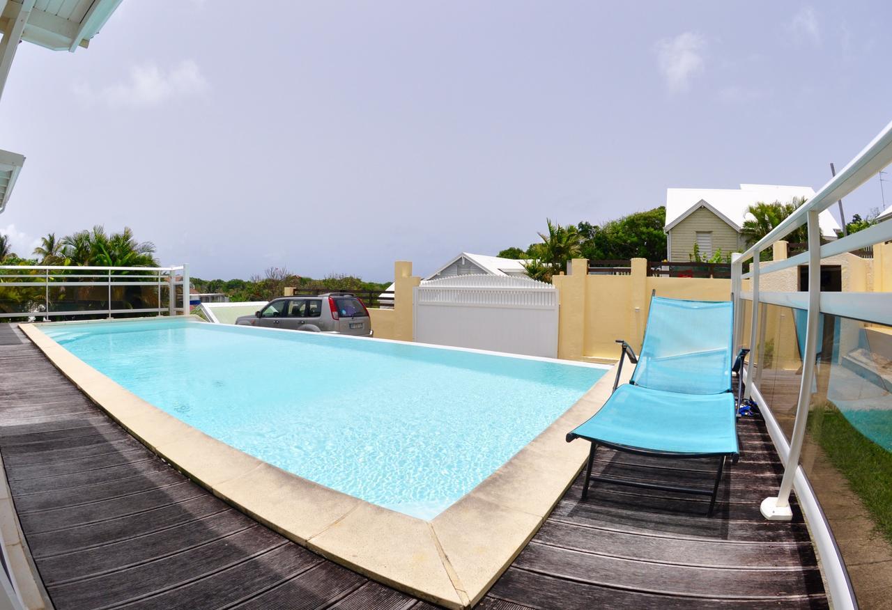 Petit Havre De Paix - Piscine Et Plage A Pied Le Gosier  Exterior photo